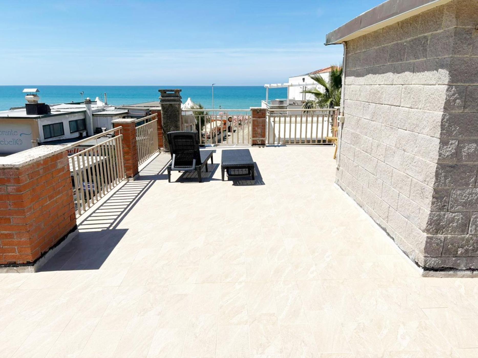 Ferienwohnung Villino Mirella A Marina Di Cecina By Zoom In Earth Exterior foto